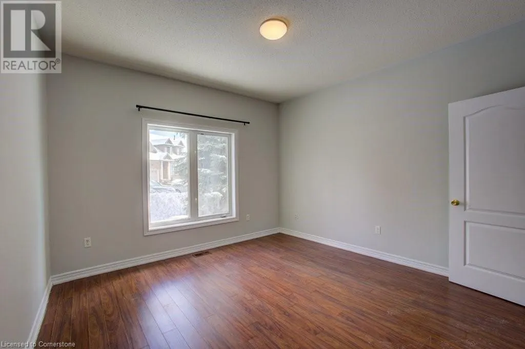 19 NIAGARA Drive Unit# 27, #27