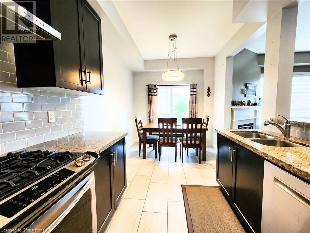 8 LAKELAWN Road Unit# 54, #54