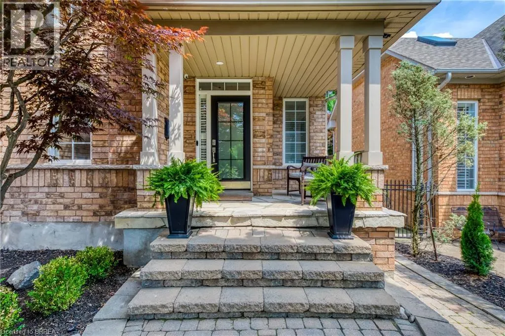 16 SWEETMAN Drive