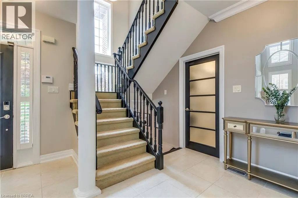 16 SWEETMAN Drive