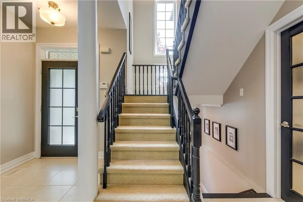 16 SWEETMAN Drive