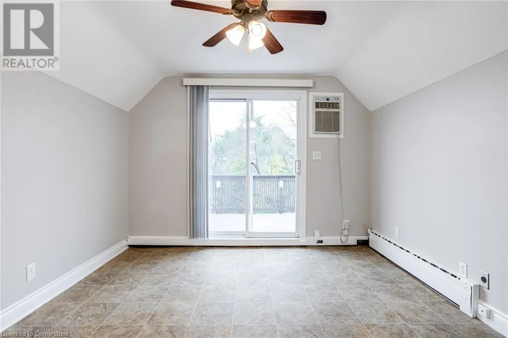 15 EMPRESS Avenue