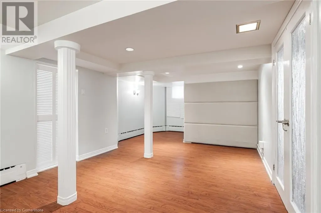 15 EMPRESS Avenue