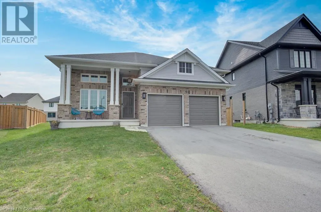 9 CLOVER CIR Circle