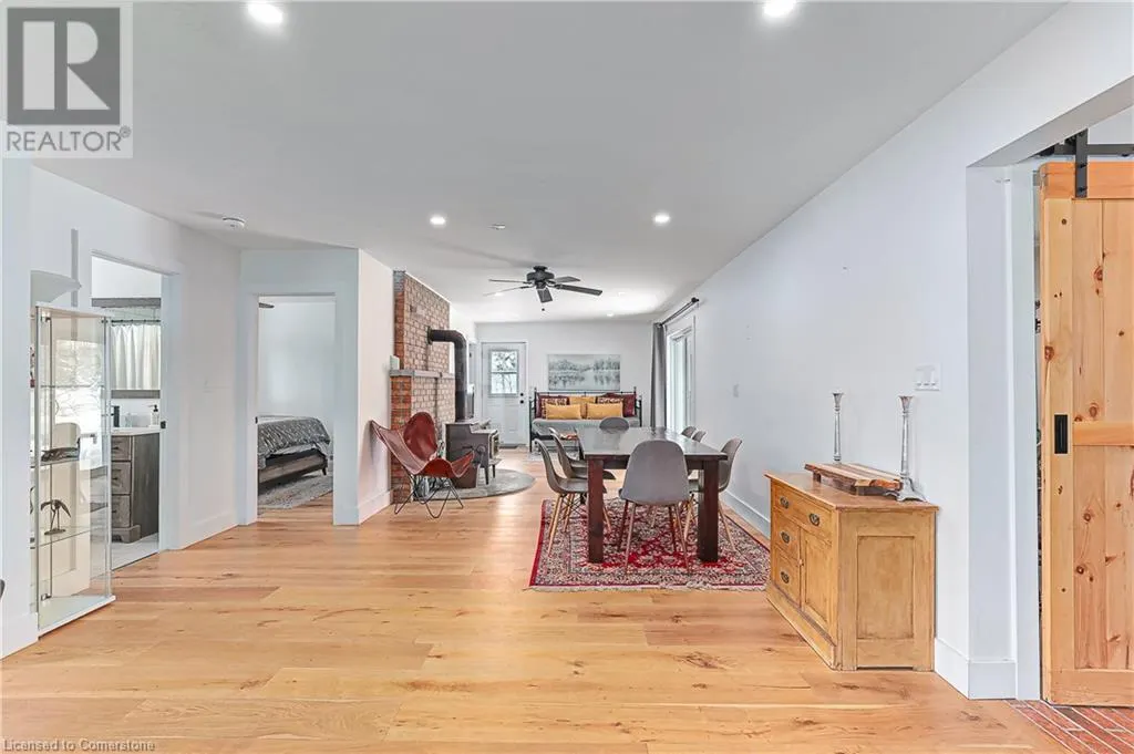 234 CANROBERT Street