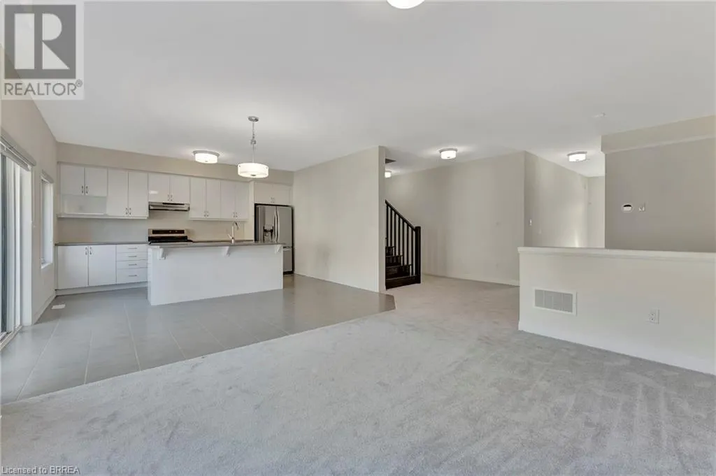 6 JENNER Drive