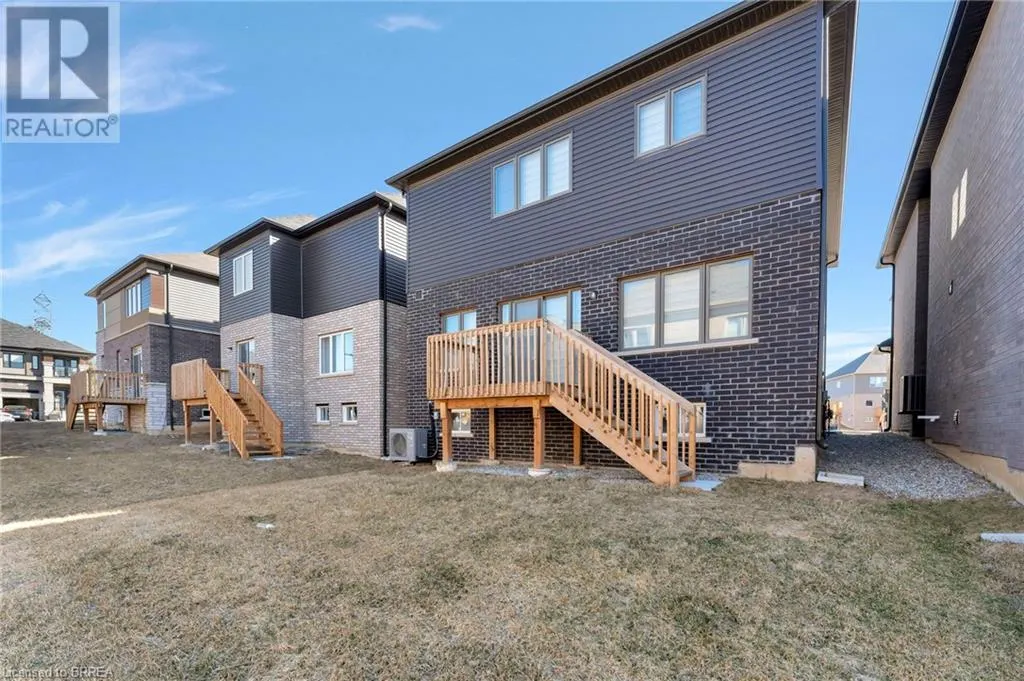 6 JENNER Drive