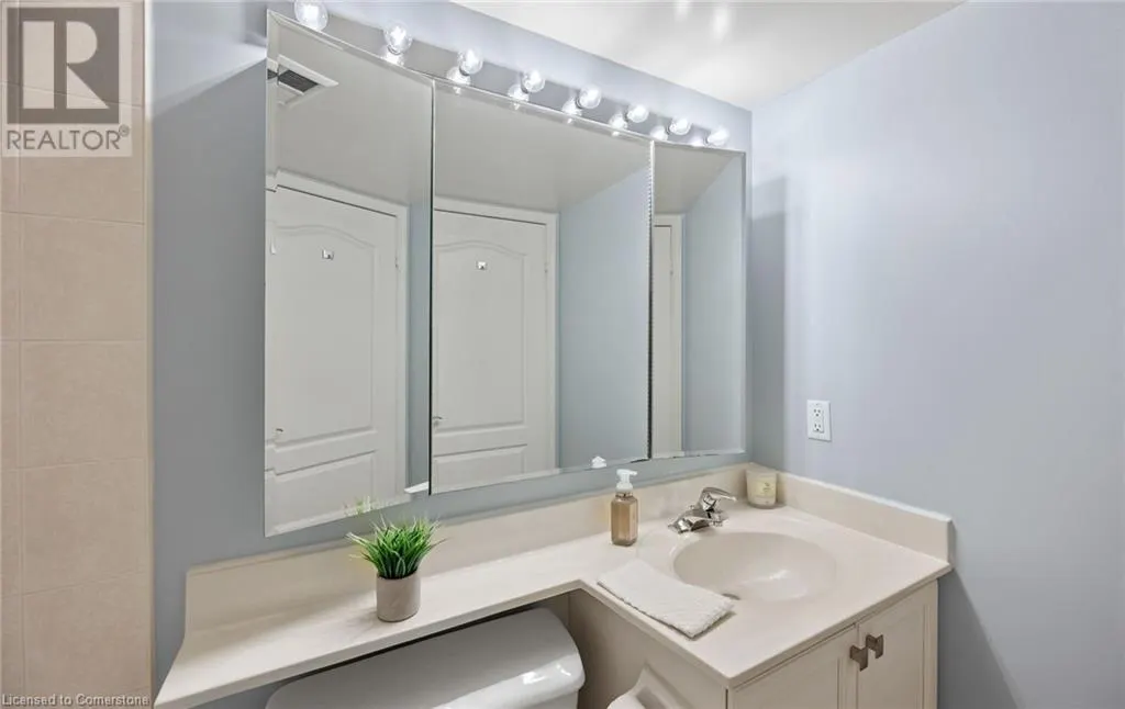 1150 PARKWEST Place Unit# 1004, #1004