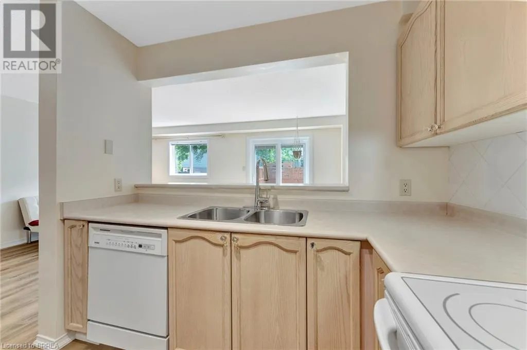 31 MOSS Boulevard Unit# 26, #26
