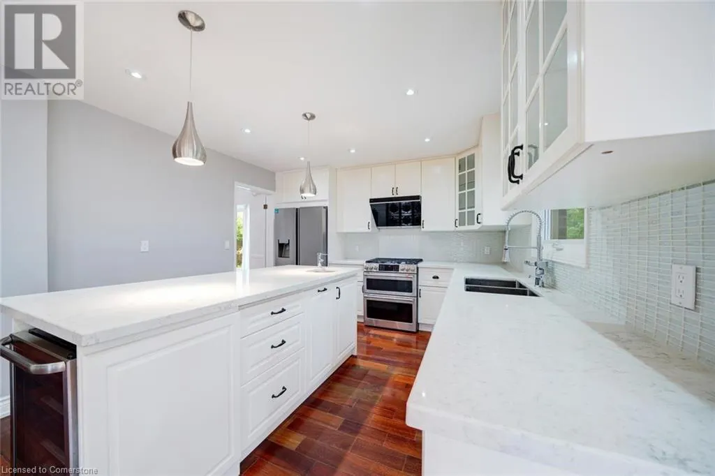 102 CRAWFORD ROSE Drive