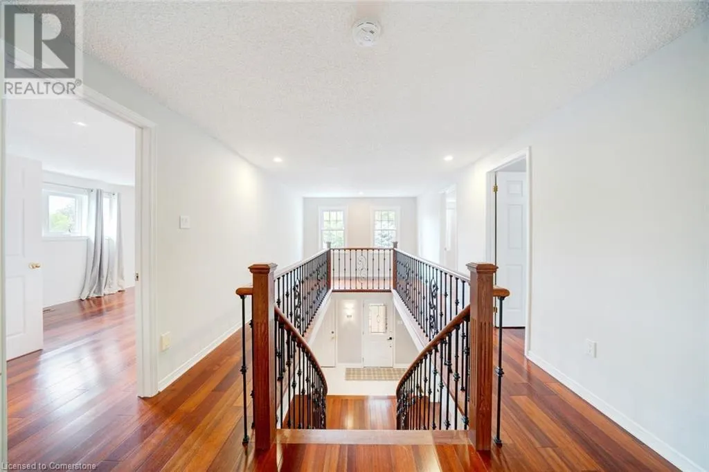102 CRAWFORD ROSE Drive