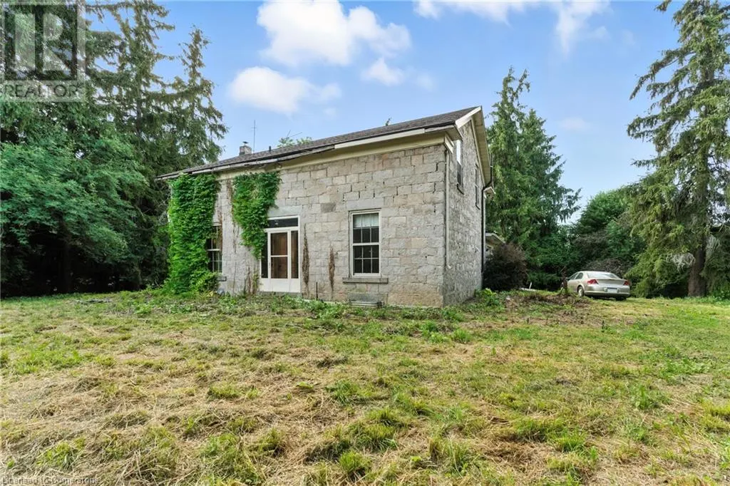 502 BUTTER Road W