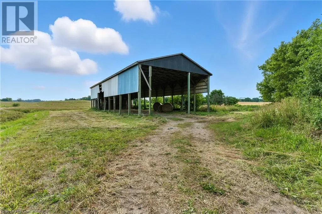 502 BUTTER Road W
