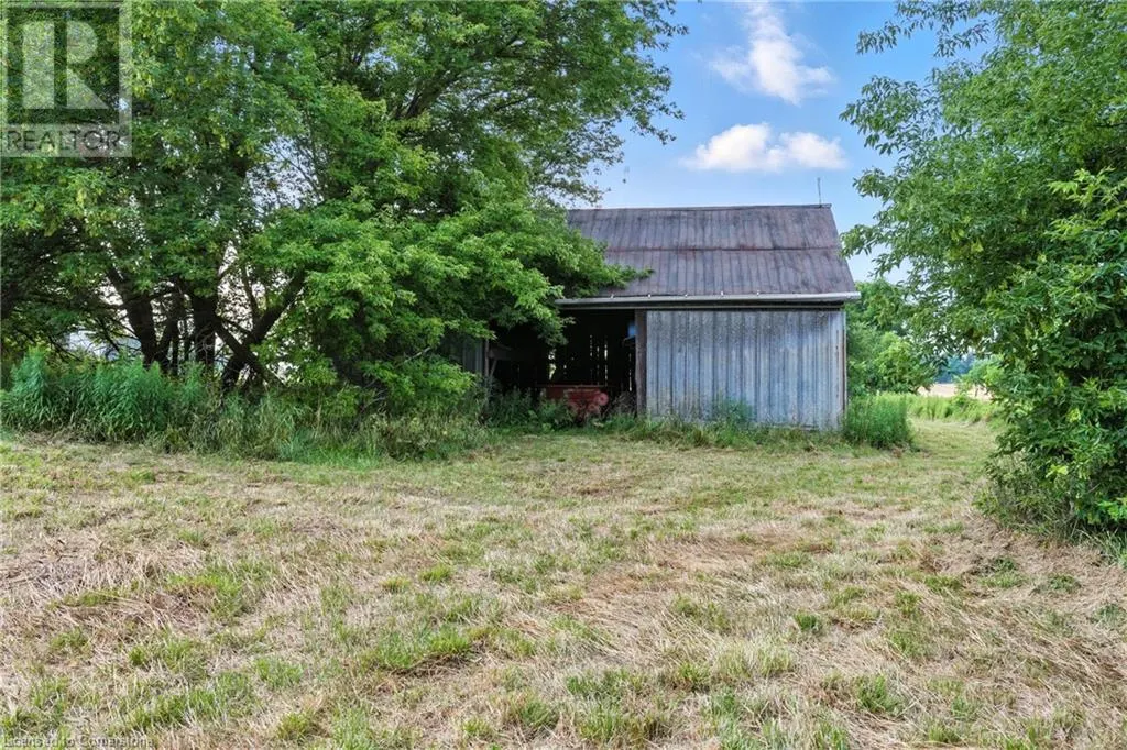 502 BUTTER Road W
