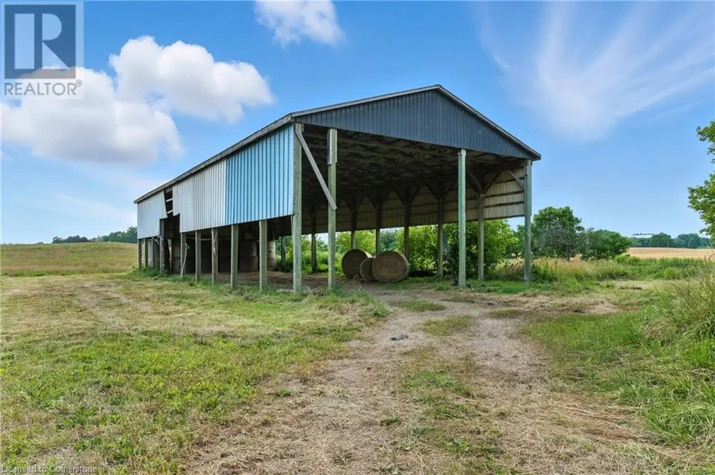502 BUTTER Road W