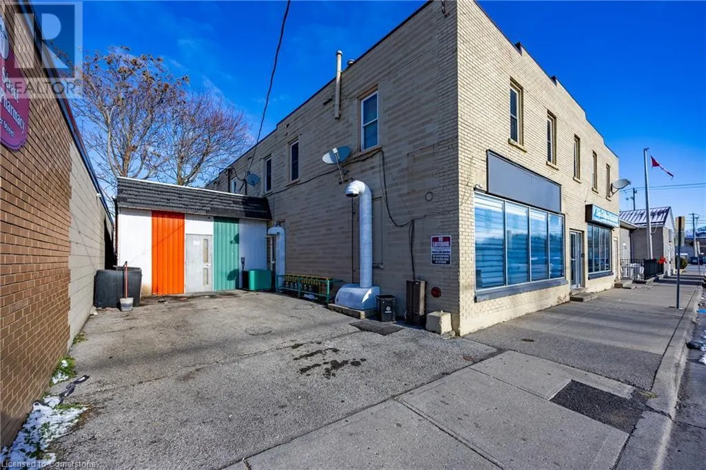 29-33 WATER Street