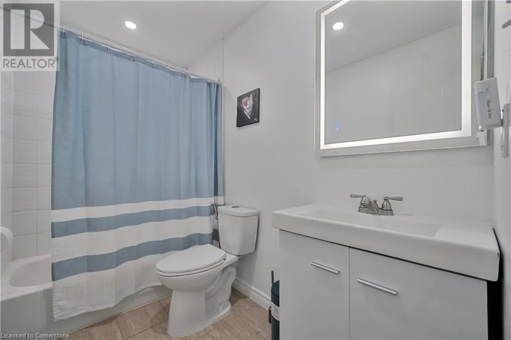 6 EULA WHITE Place