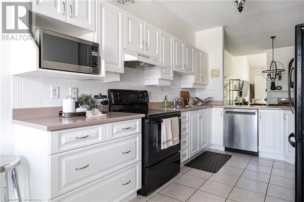 4360 MILLCROFT PARK Drive Unit# 11, #11
