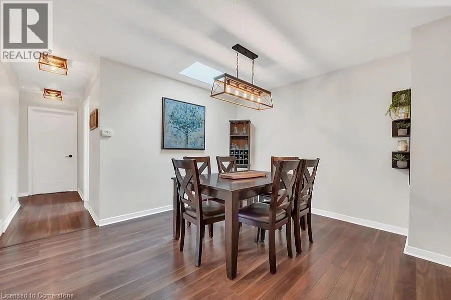 30 LAMPMAN Crescent