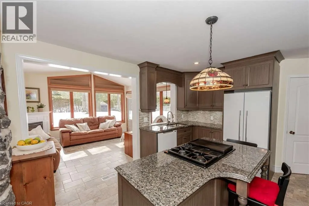 704 PATTEE Road