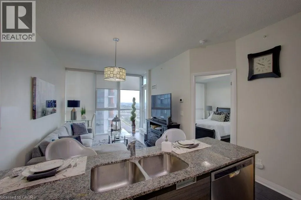 75 EGLINTON Avenue W Unit# 1601, #1601