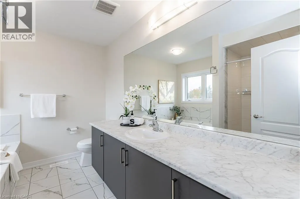 116 WHITHORN Crescent