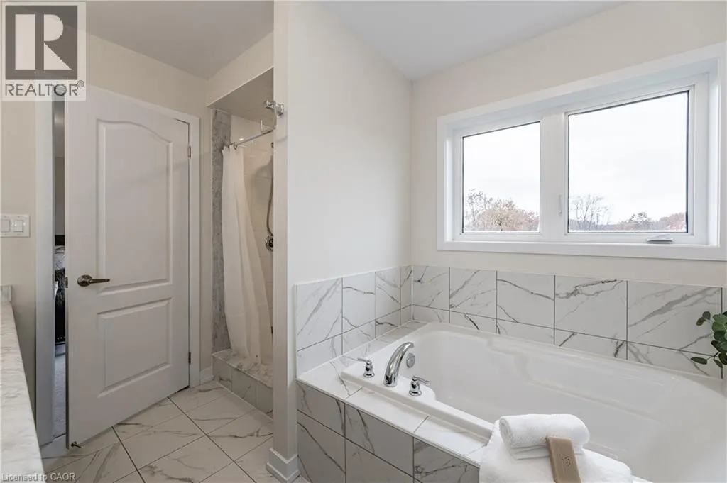 116 WHITHORN Crescent