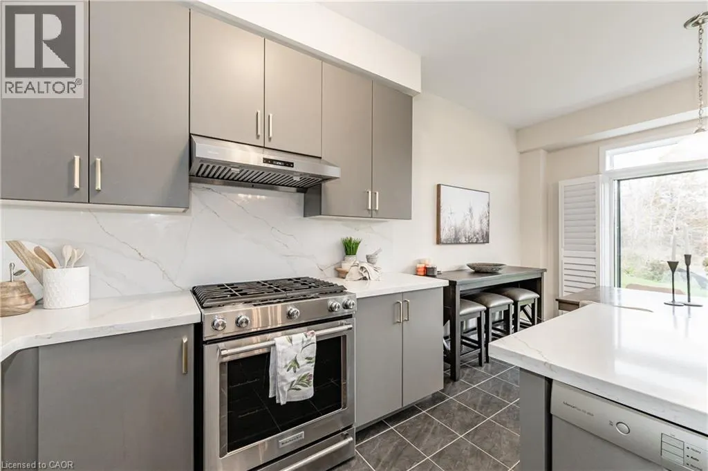 116 WHITHORN Crescent