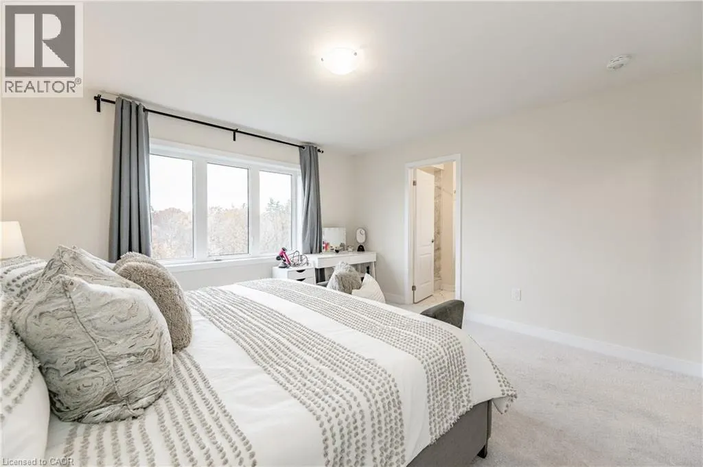 116 WHITHORN Crescent