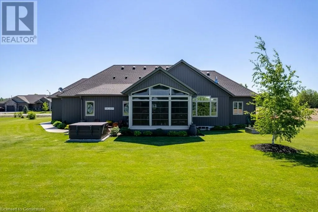 6 SILVERTHORNE Court