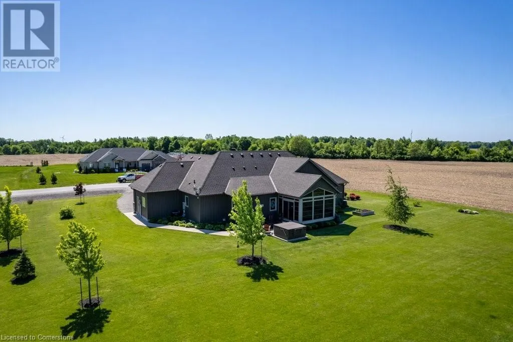 6 SILVERTHORNE Court