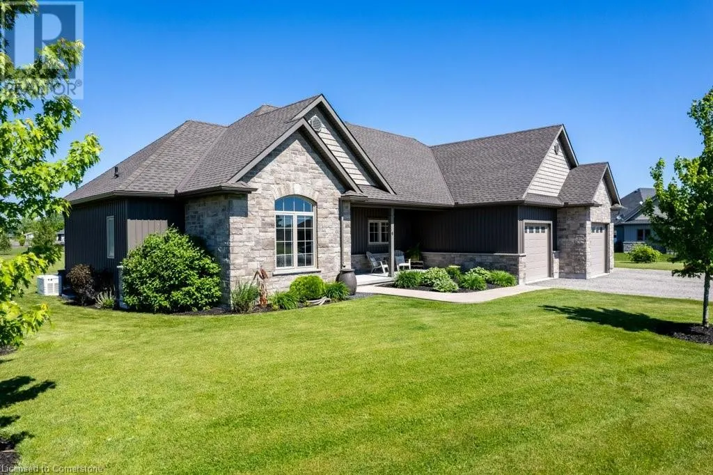 6 SILVERTHORNE Court