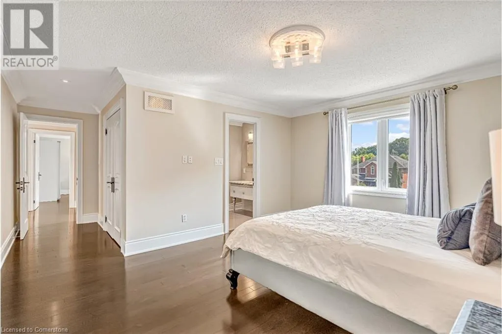 96 KENPARK Avenue