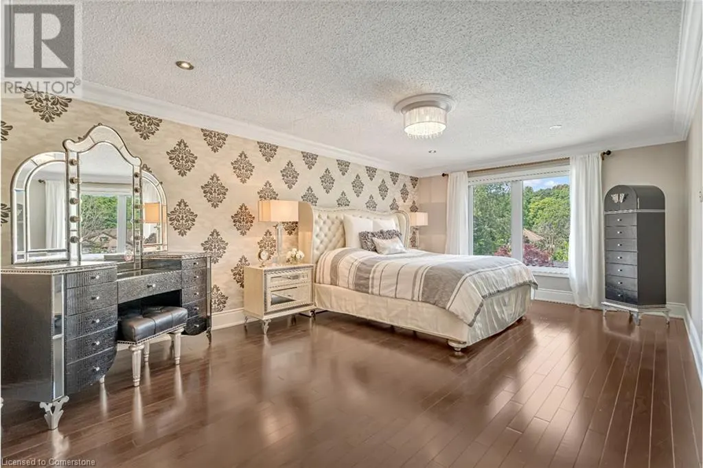 96 KENPARK Avenue