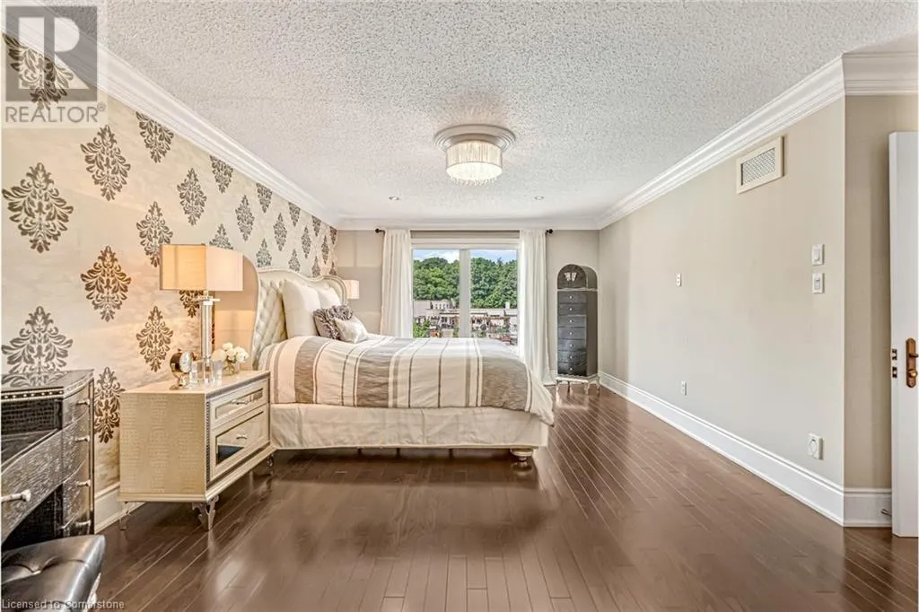96 KENPARK Avenue