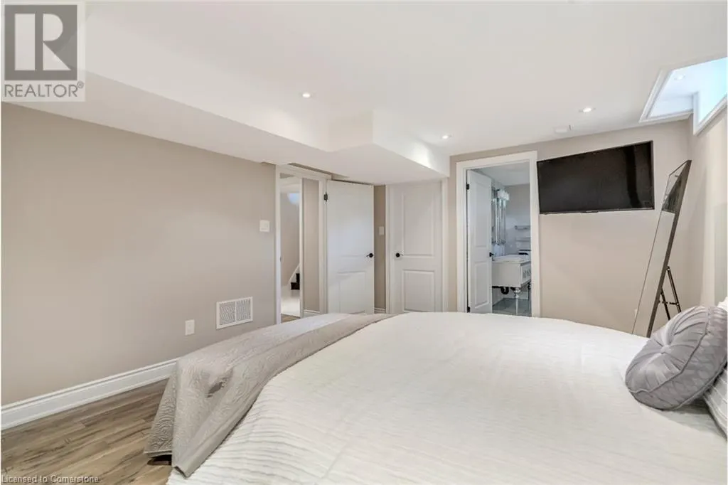 96 KENPARK Avenue