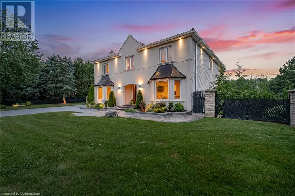 96 KENPARK Avenue