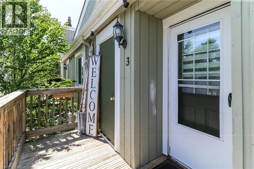 15 DAWSON Drive Unit# 3, #3