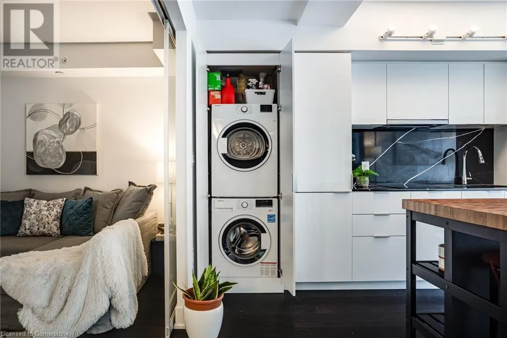 955 BAY Street Unit# 1809, #1809