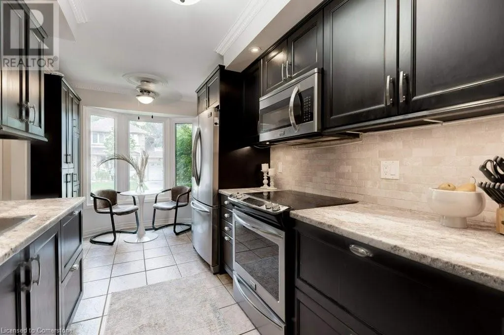 800 UPPER PARADISE Road Unit# 15, #15