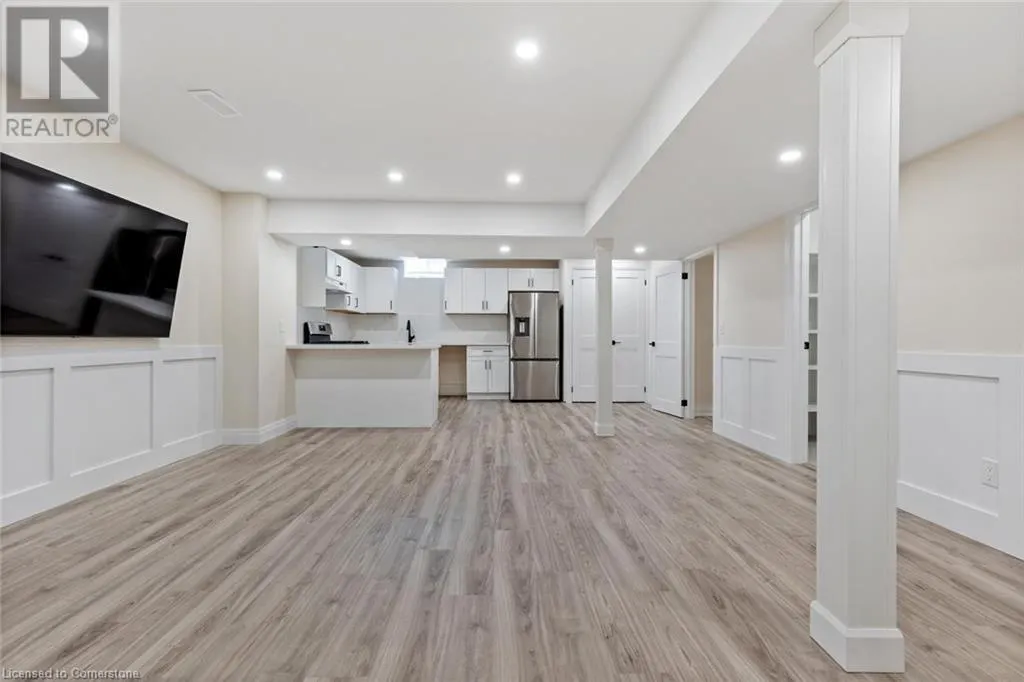 22 INTERLACKEN DRIVE