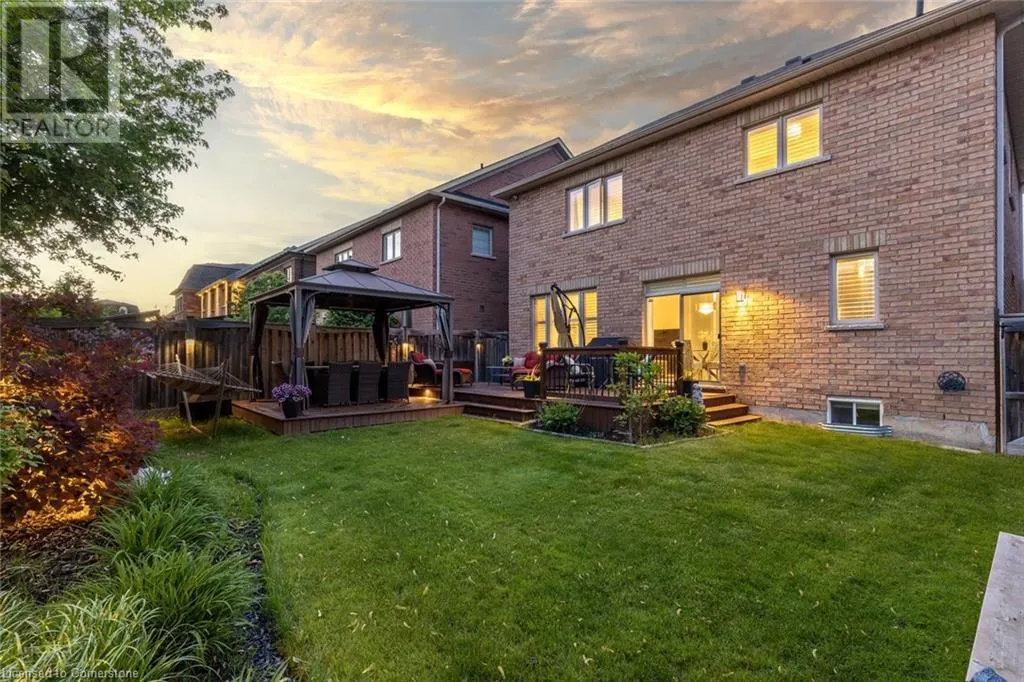 22 INTERLACKEN DRIVE