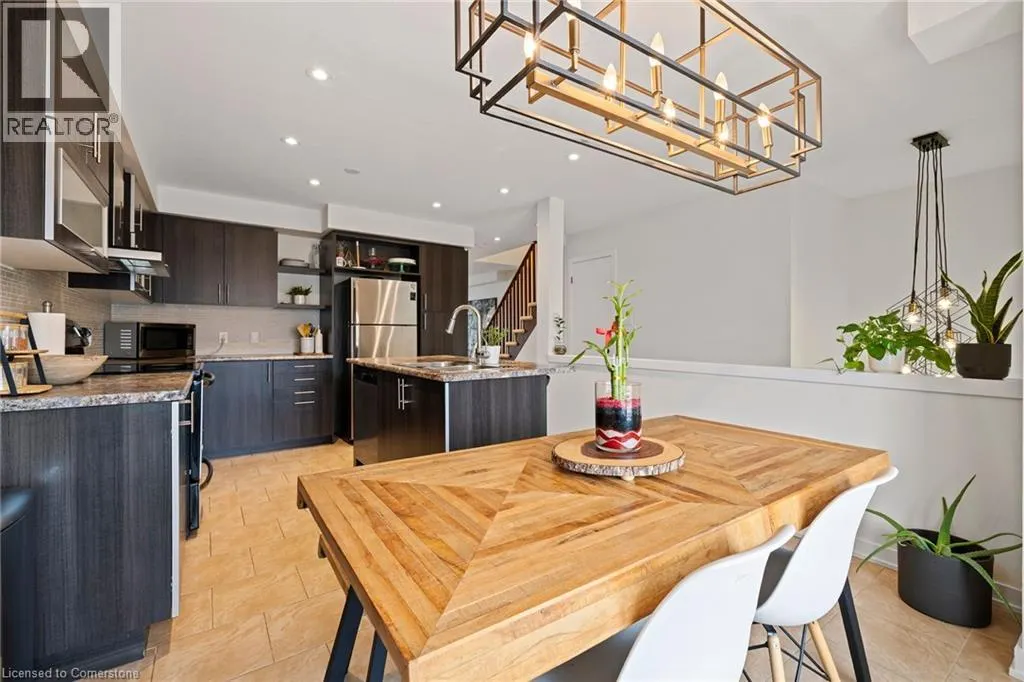 136 CRAFTER Crescent