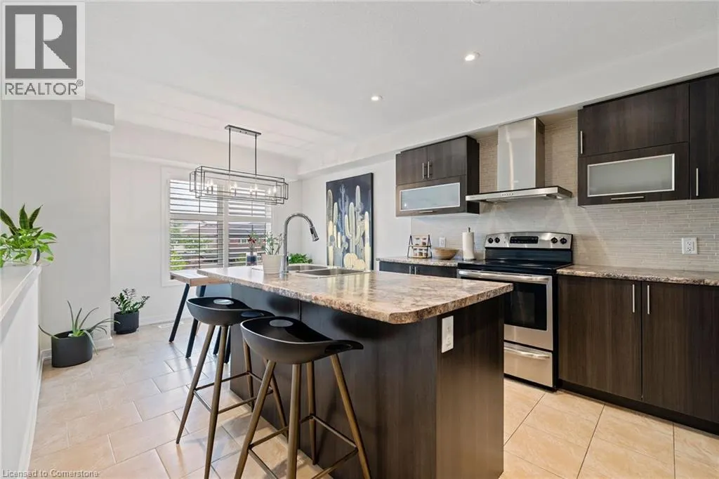 136 CRAFTER Crescent