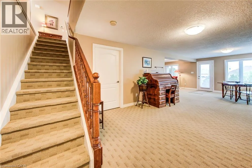 116 STONECROFT Way
