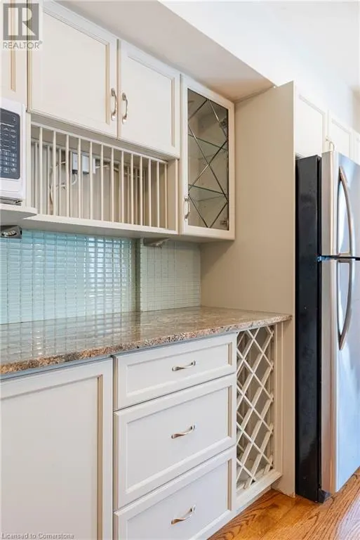 1241 PARKWEST Place Unit# 4, #4