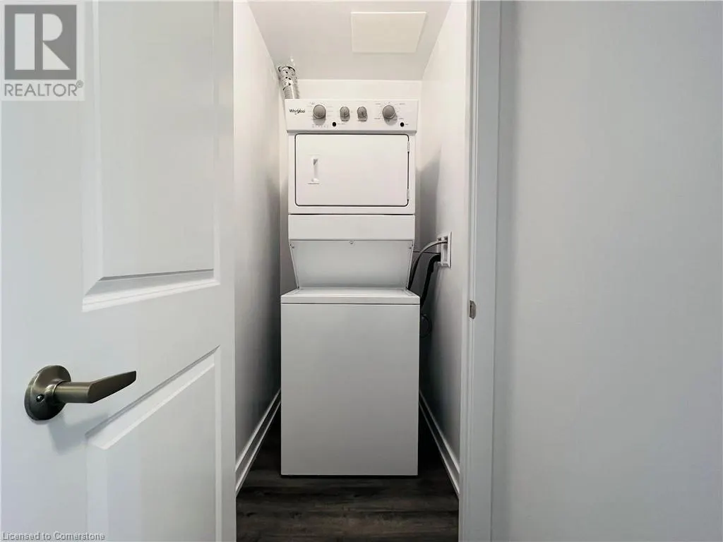 5055 GREENLANE Road Unit# 402, #402