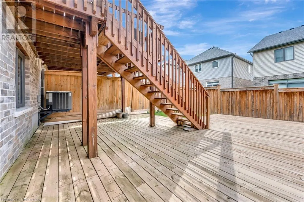 592 MAYAPPLE Street