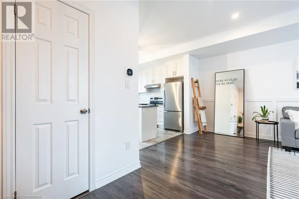 219 DUNDAS Street E Unit# 45, #45