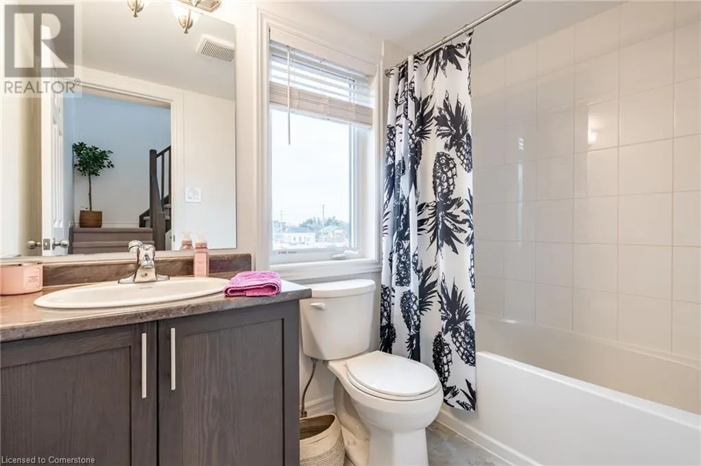 219 DUNDAS Street E Unit# 45, #45